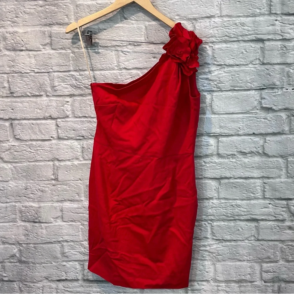 Valentino Techno Couture SZ 10 Red One Shoulder Flower Detail Knee Length Dress - Picture 1 of 14
